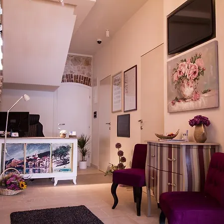 Heritage Forza Hotel