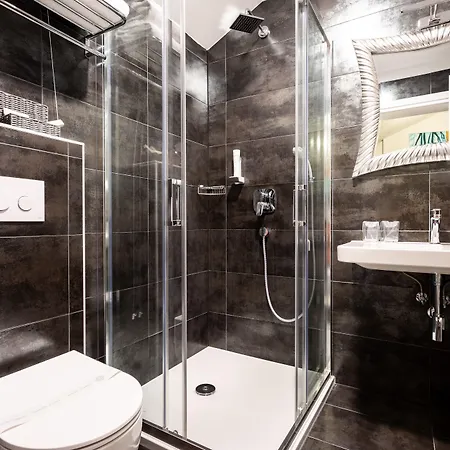 Heritage Forza Hotel