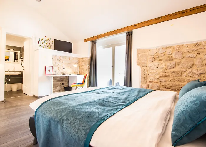 מלון Heritage Forza