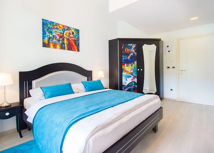 מלון Heritage Forza 4*